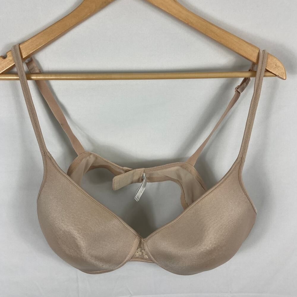 Wacoal Wire Free Nude Bra Style wacoal 853124 Size 38D